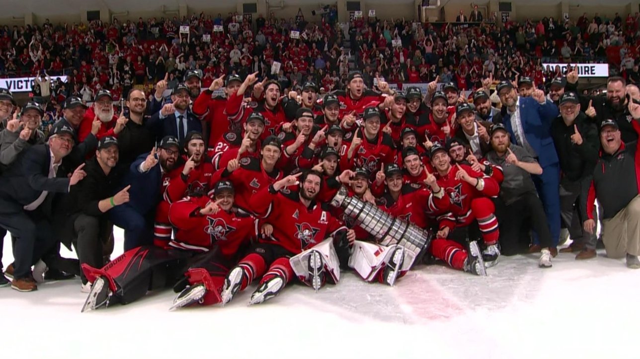 QMJHL Final: the Voltigeurs win the Gilles-Courteau Trophy at the expense of the Drakkar